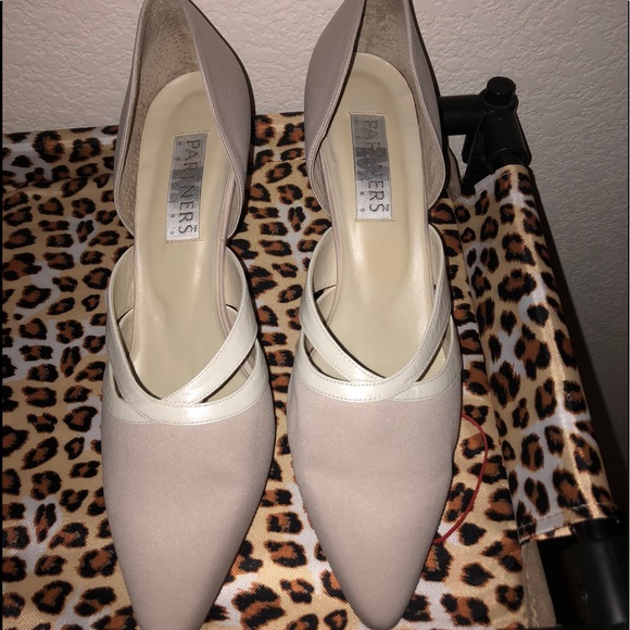 High Heels - Picture 2 of 2